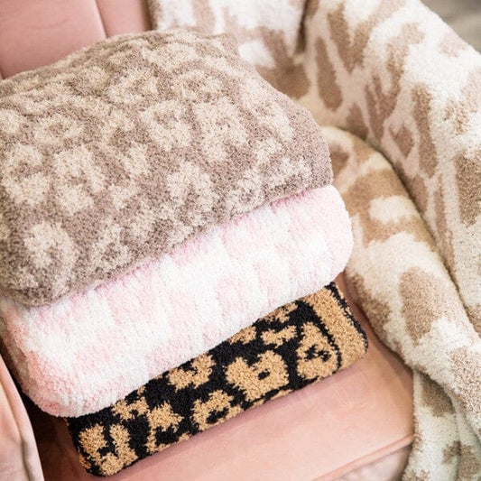 Luxe Super Soft Leopard Print Comfy Throw throw blanket Poet Street Boutique 