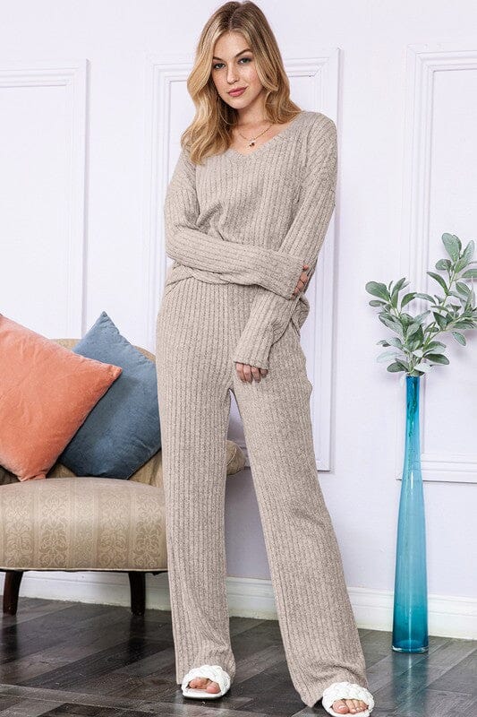 Slouchy Beige ribbed knit loungewear set EG fashion 